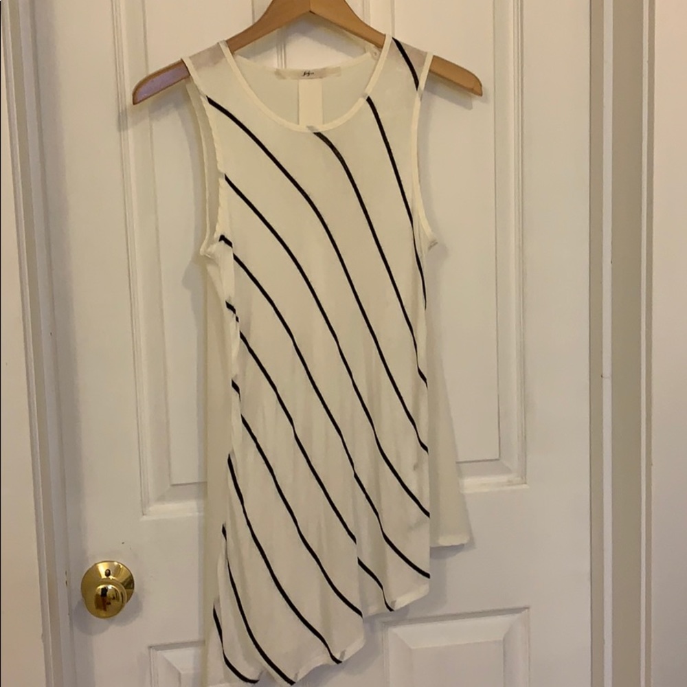 Nordstrom’s Asymmetrical Tunic Tank